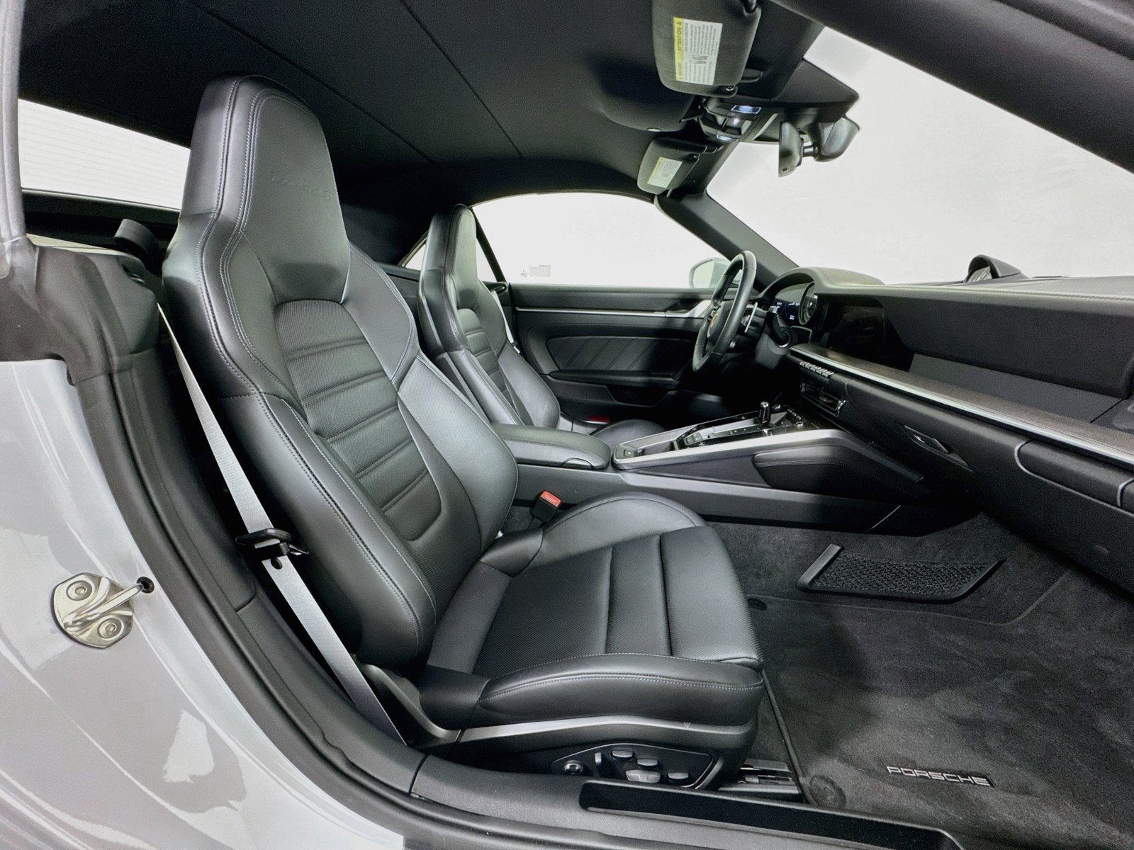 Used 2023 Porsche 911 Turbo S AWD/4WD image 8