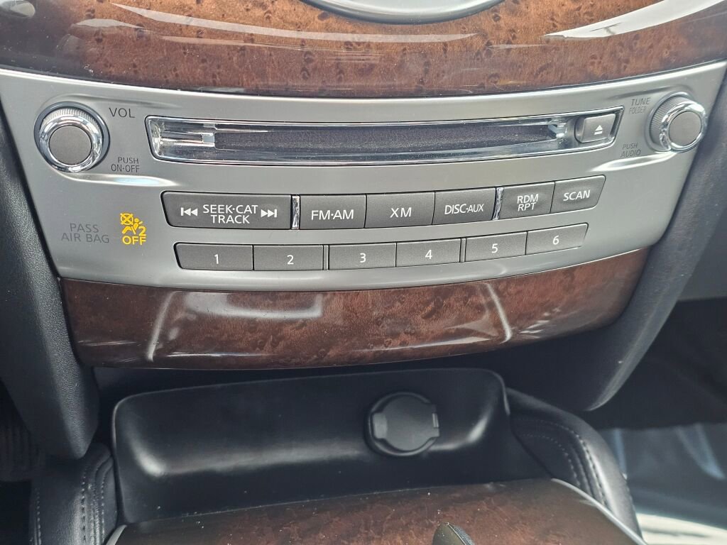 Used 2015 INFINITI QX60 AWD w/ Deluxe Touring Package image 18