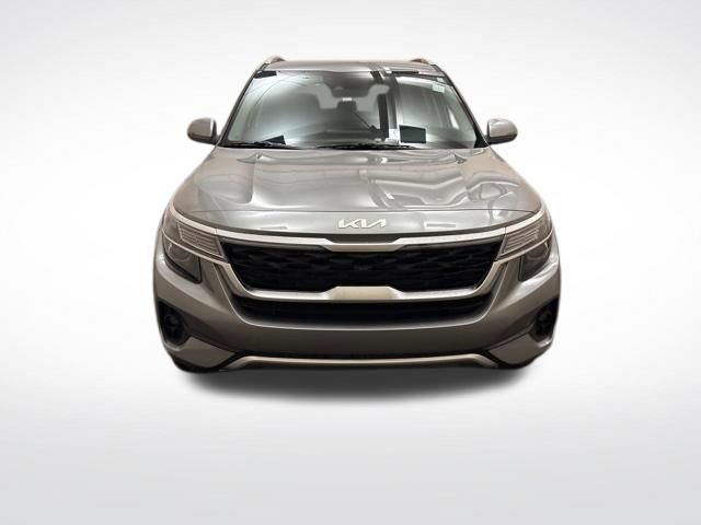 Certified 2023 Kia Seltos S AWD/4WD image 2