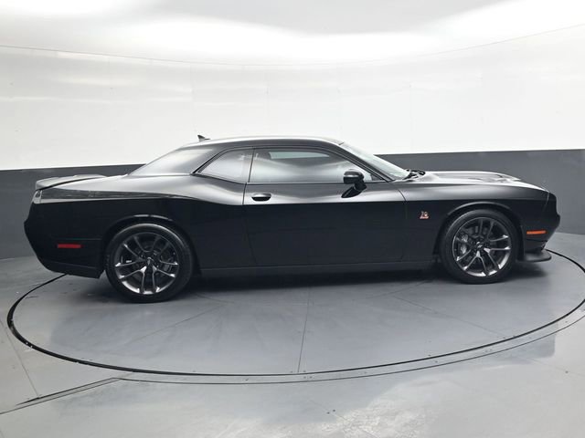 Used 2021 Dodge Challenger R/T Scat Pack image 3