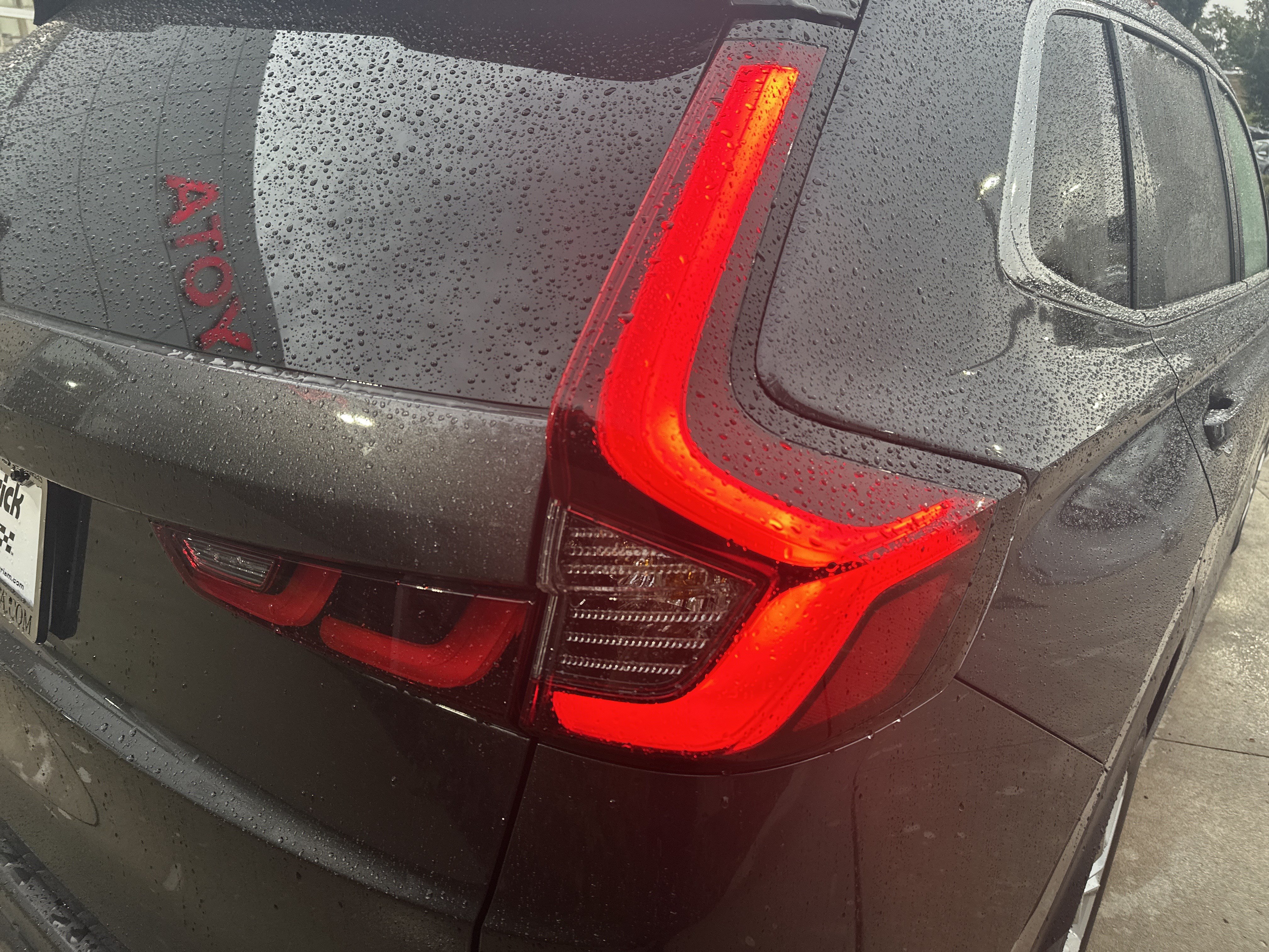 Used 2025 Honda CR-V LX image 8