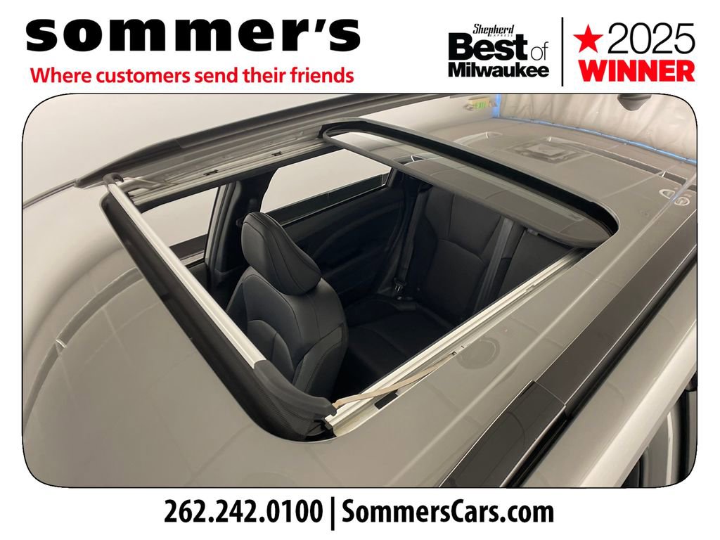 Used 2025 Subaru Forester Touring image 19