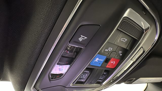 New 2026 Jeep Grand Cherokee Altitude AWD/4WD image 33