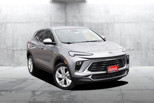 Used 2025 Buick Encore GX Preferred image 2