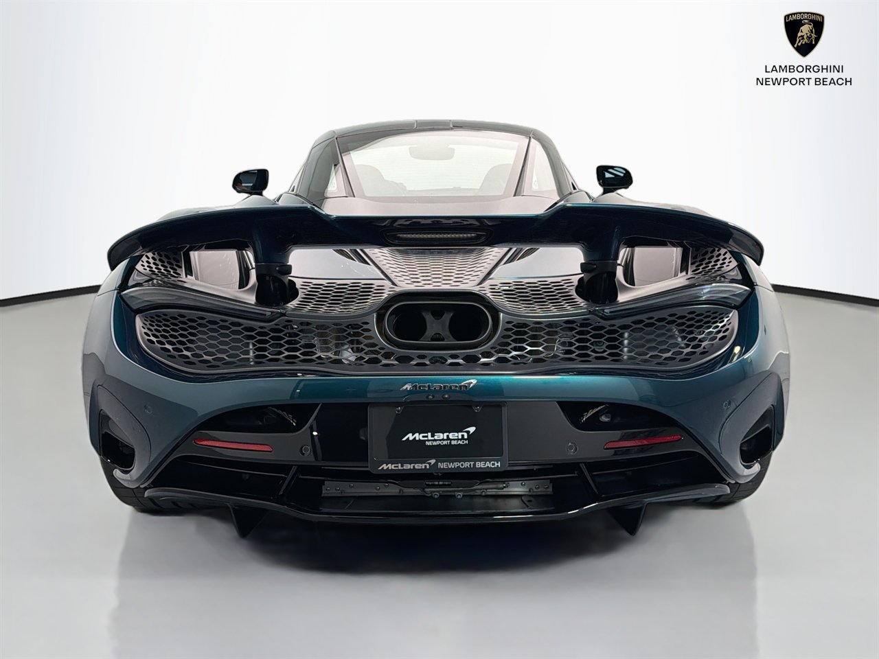 Used 2024 McLaren 750S RWD image 24