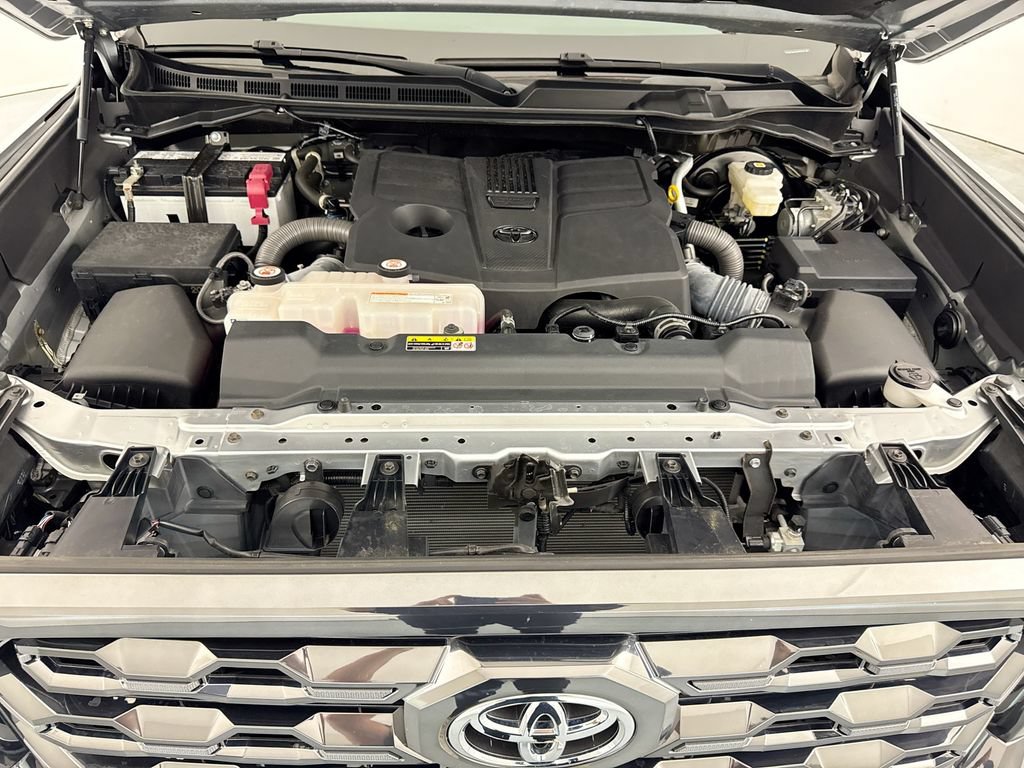 Used 2022 Toyota Tundra Platinum RWD image 31