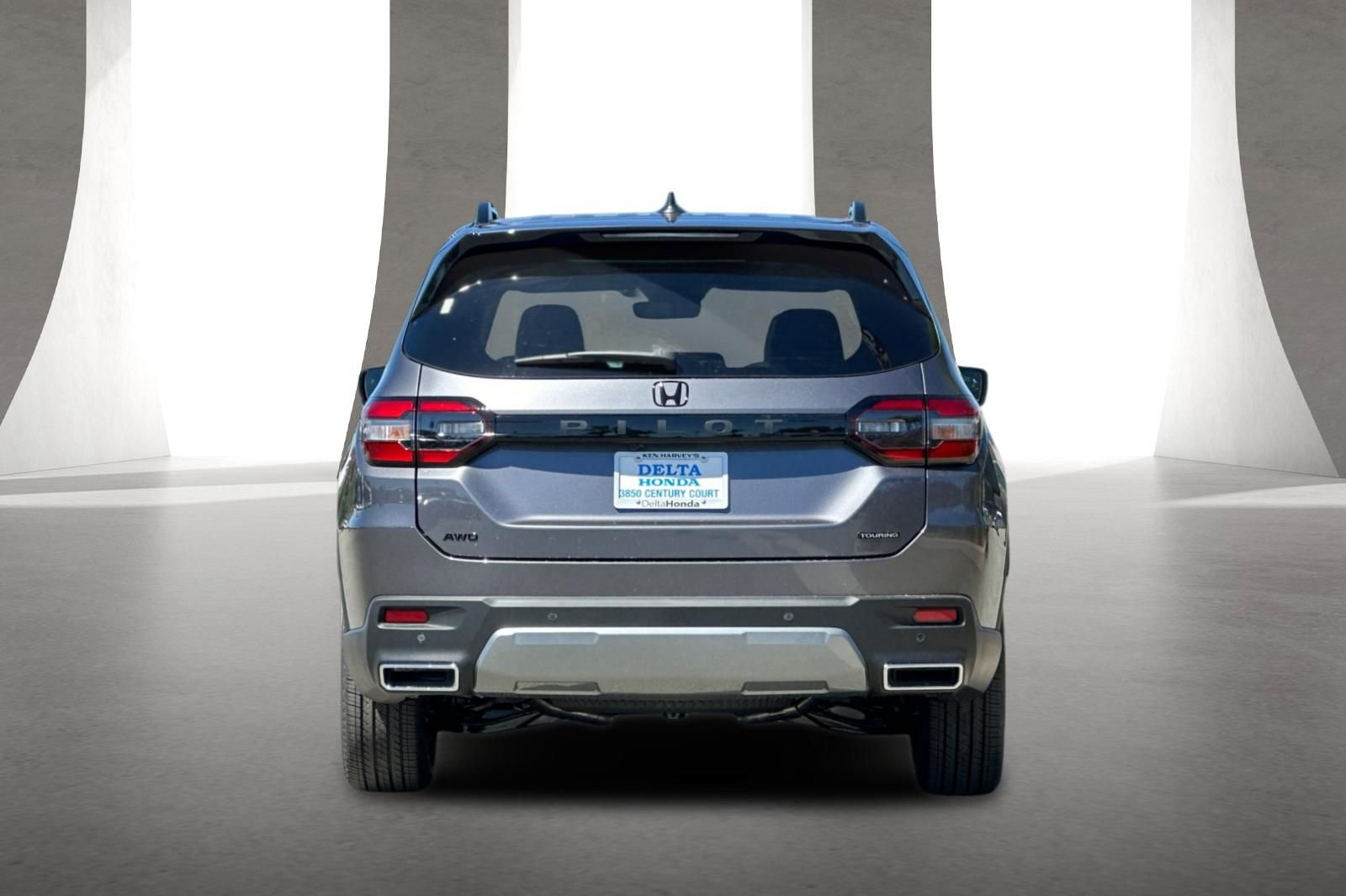 New 2026 Honda Pilot Touring image 5