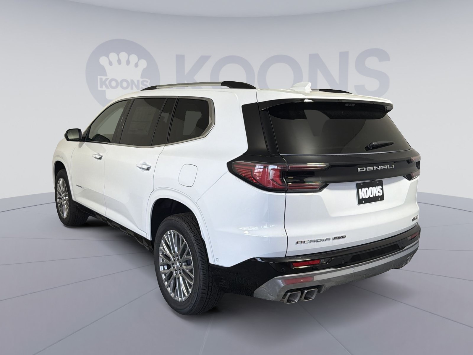 New 2026 GMC Acadia Denali w/ Super Cruise Package AWD/4WD image 4