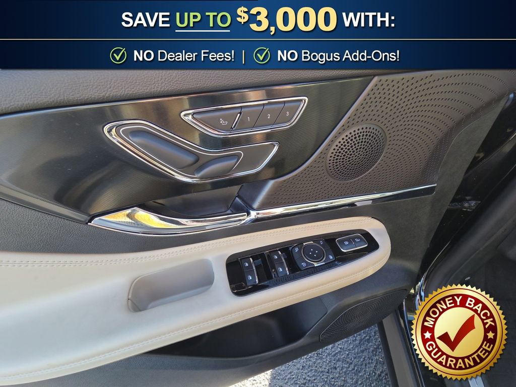 Used 2025 Lincoln Corsair FWD image 16