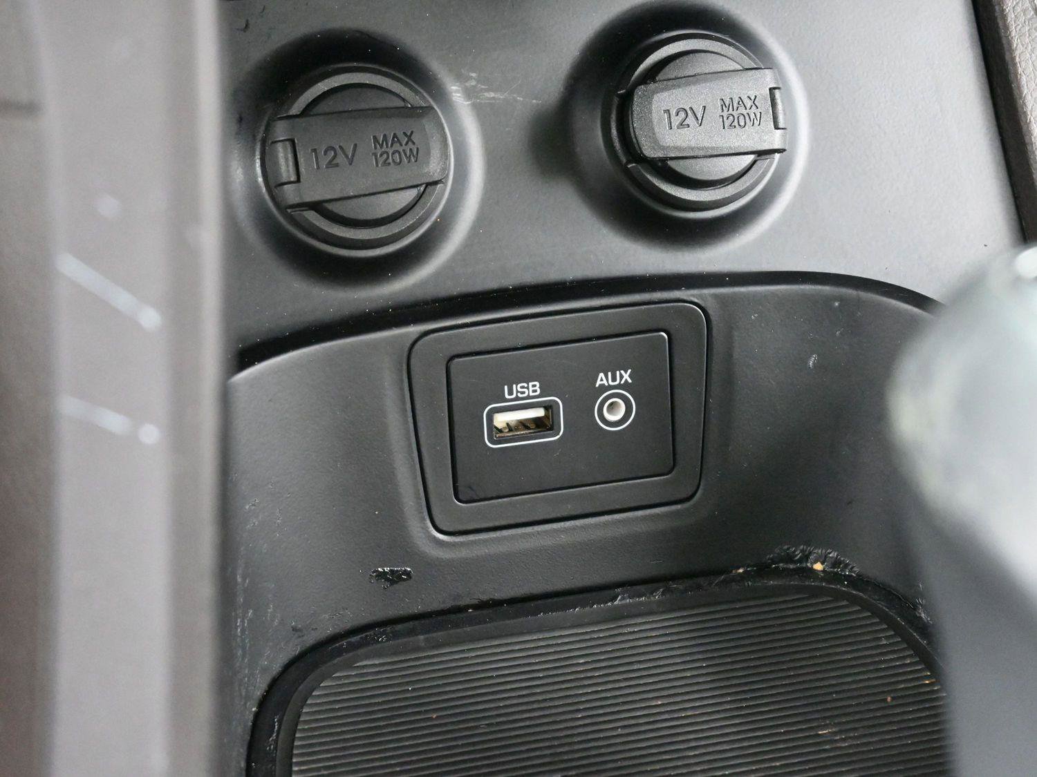 Used 2017 Hyundai Santa Fe Sport w/ 2.4L Tech Package 04 image 27