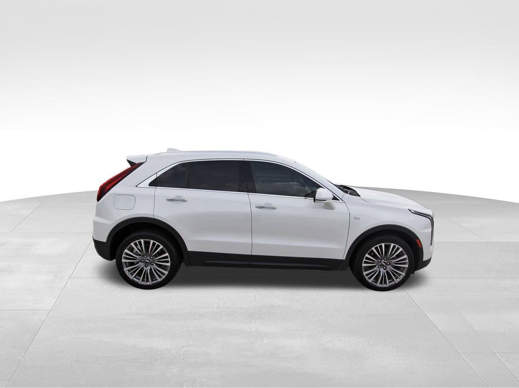 Certified 2024 Cadillac XT4 Premium Luxury w/ Technology Package image 5