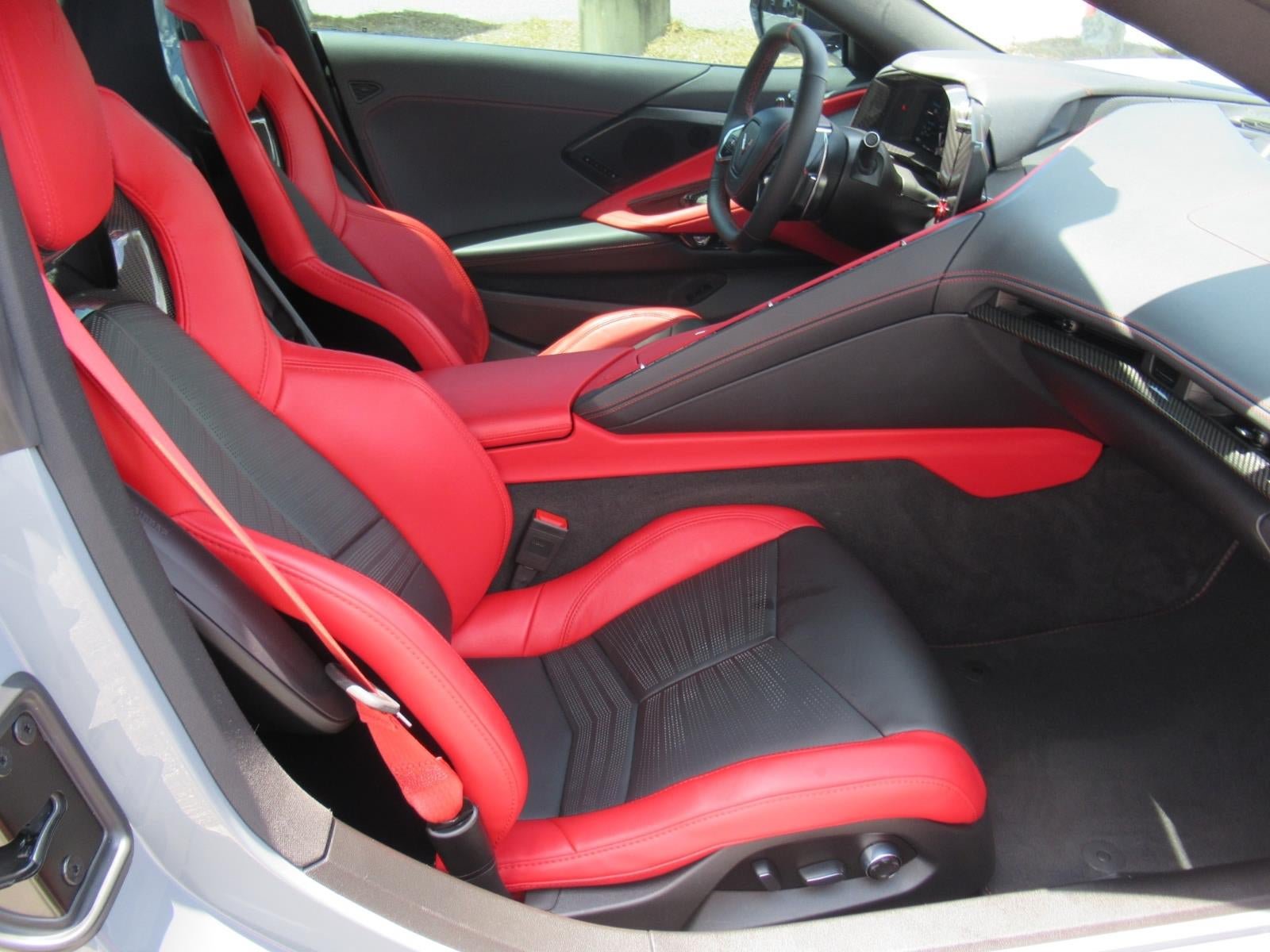 Used 2024 Chevrolet Corvette Stingray Preferred Conv w/ Z51 Performance Package RWD image 12