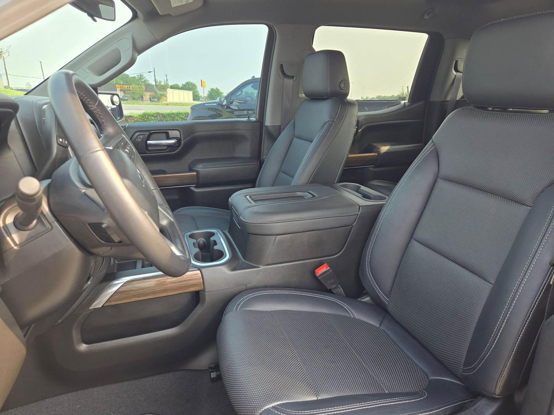 Used 2022 Chevrolet Silverado 1500 RST RWD image 10
