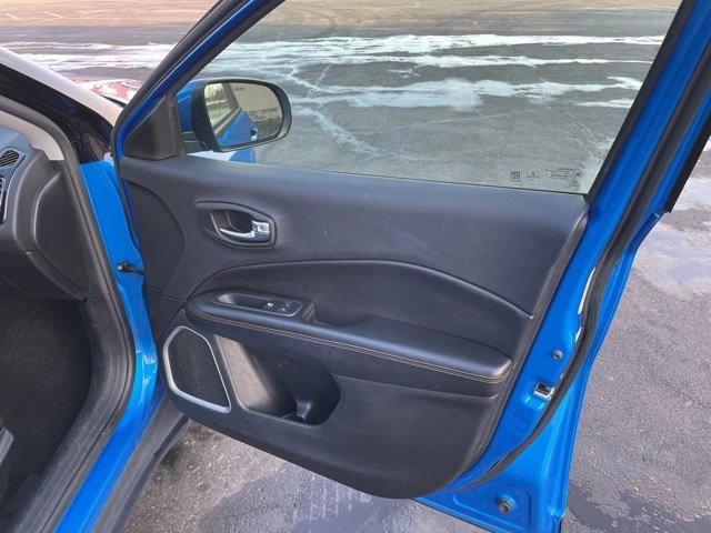 Used 2020 Jeep Compass Limited image 43