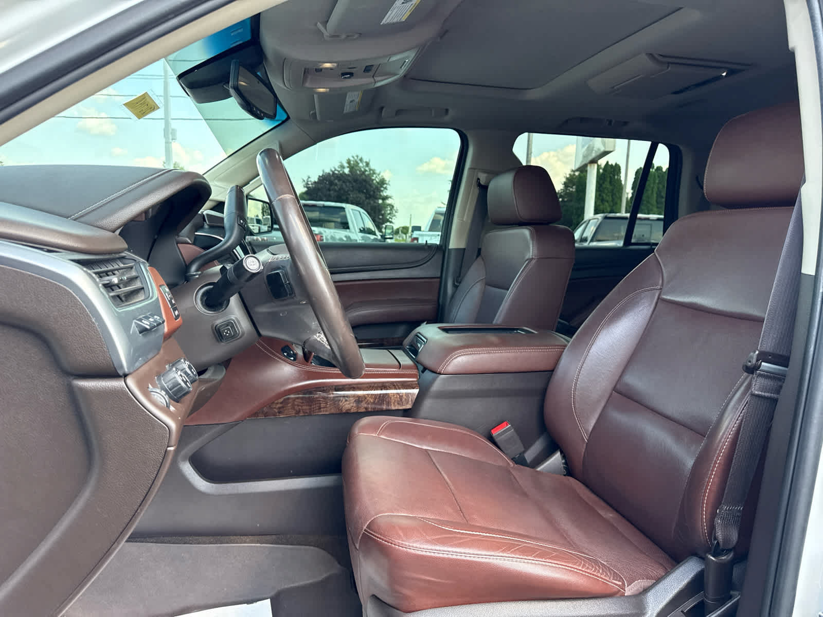Used 2017 Chevrolet Tahoe Premier AWD/4WD image 11