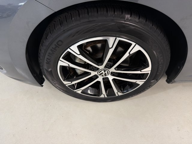 Certified 2022 Volkswagen Jetta Sport FWD image 11