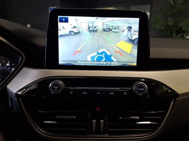 Used 2021 Ford Escape SEL image 19