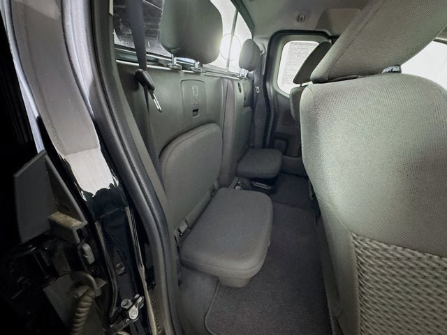Used 2020 Nissan Frontier SV AWD/4WD image 16