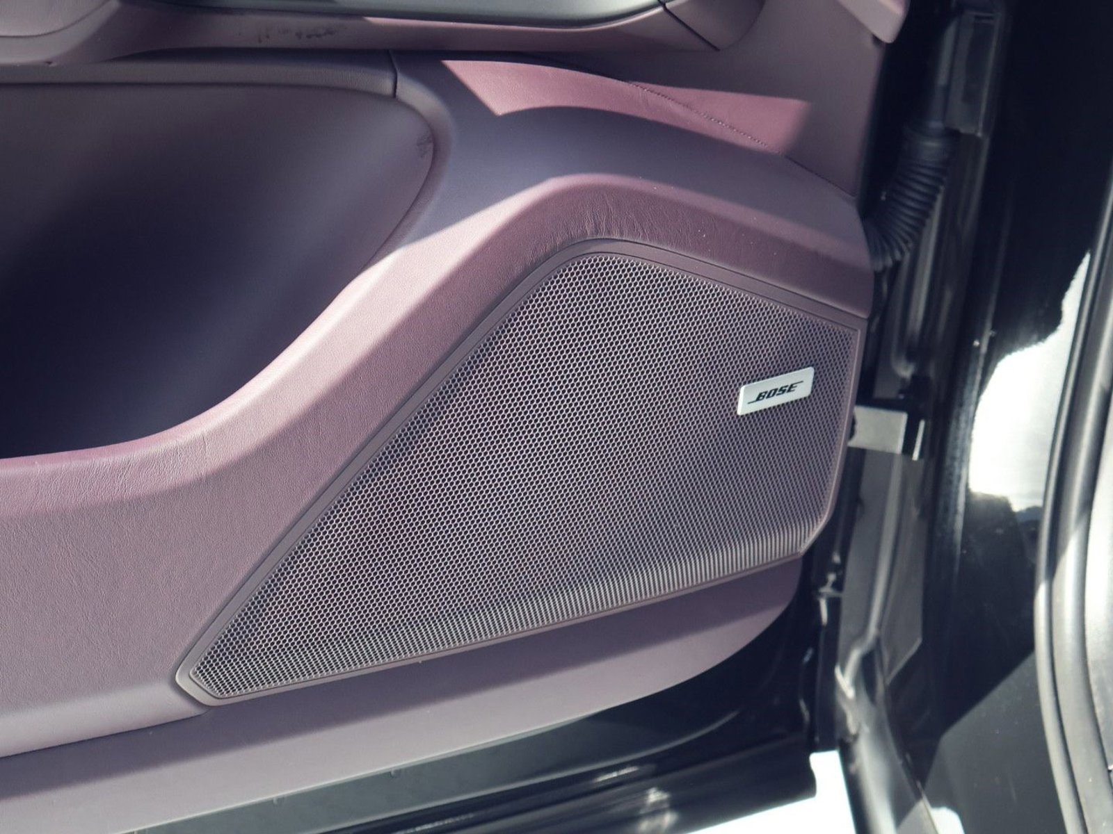 Certified 2025 Porsche Cayenne Coupe image 14