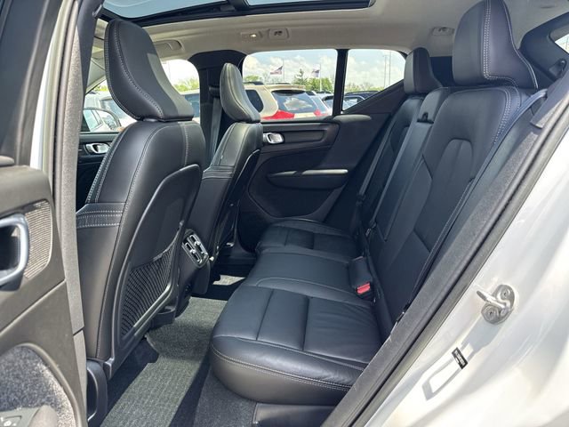 Used 2023 Volvo XC40 B5 Plus w/ Climate Package AWD/4WD image 26