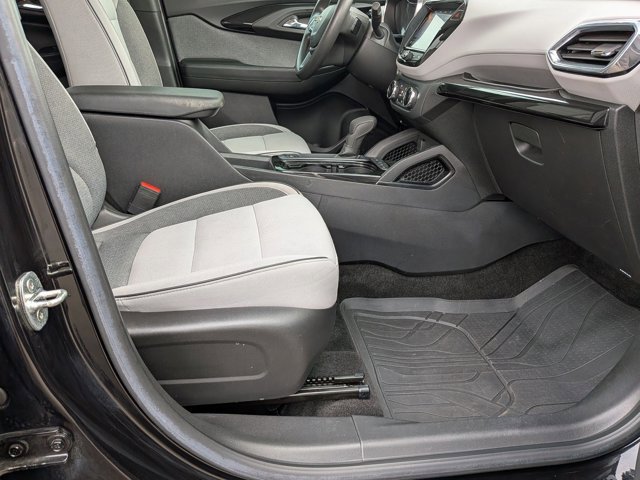 Used 2021 Chevrolet TrailBlazer LT w/ Convenience Package image 18