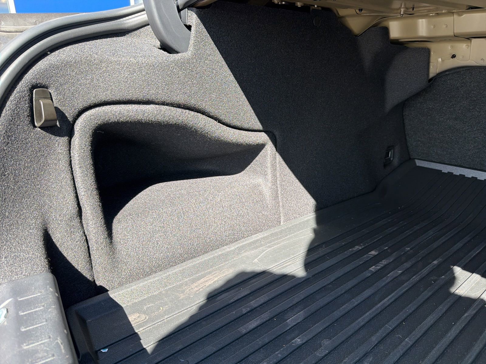 Certified 2025 Volvo S90 B6 Plus w/ Protection Package Premier image 23