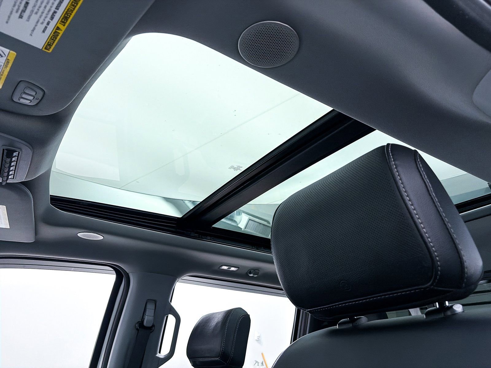 Used 2023 Ford F250 Lariat w/ Lariat Ultimate Package AWD/4WD image 20