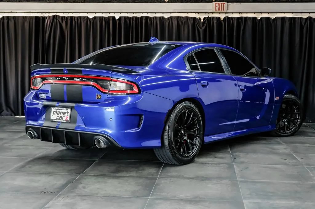 Used 2021 Dodge Charger Scat Pack RWD image 10