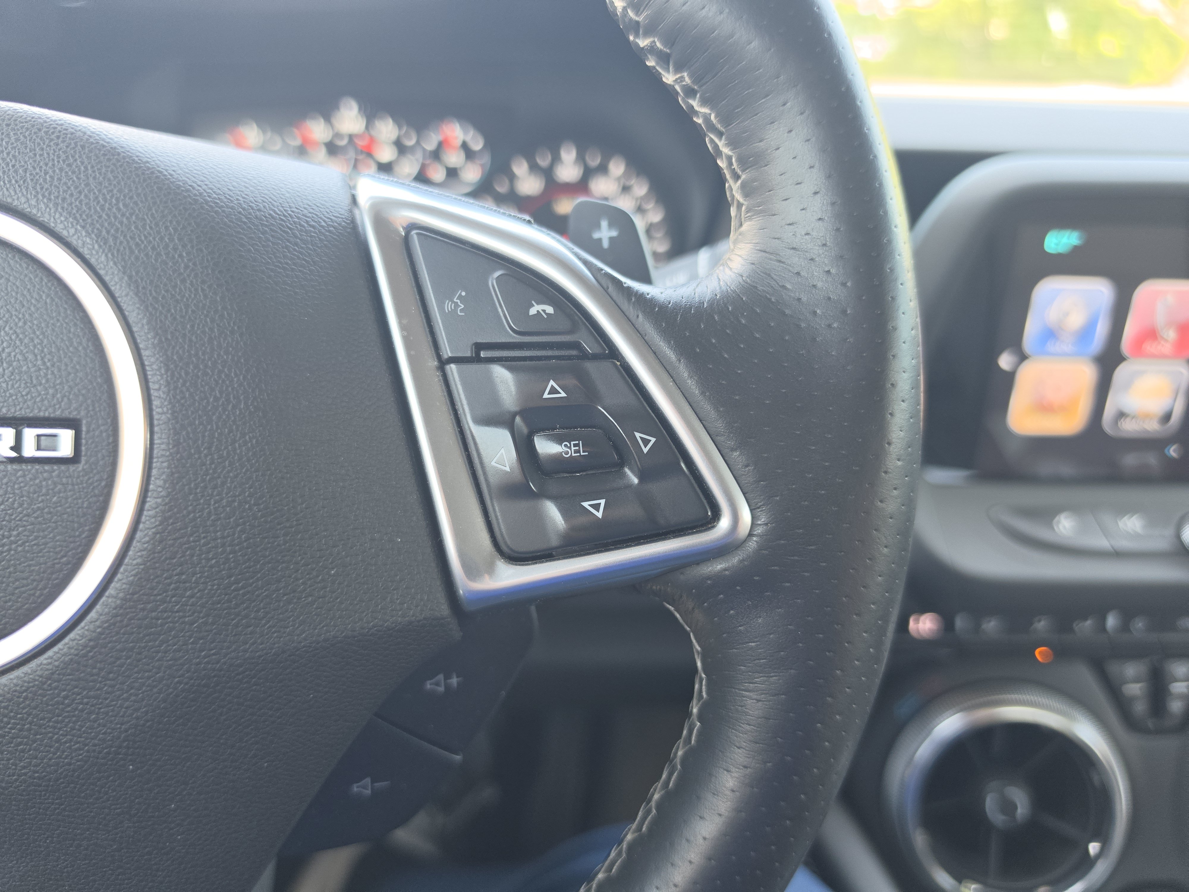 Used 2017 Chevrolet Camaro SS RWD image 20