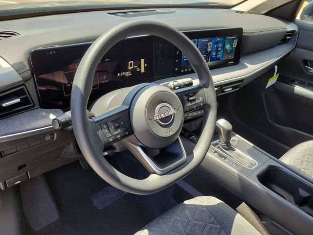 New 2026 Nissan Kicks SV w/ SV Premium Package FWD image 21