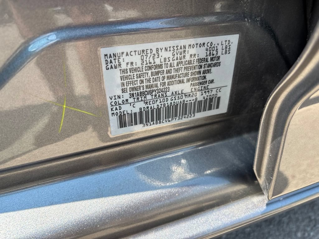 Used 2023 Nissan Sentra SV w/ SV Premium Package FWD image 11