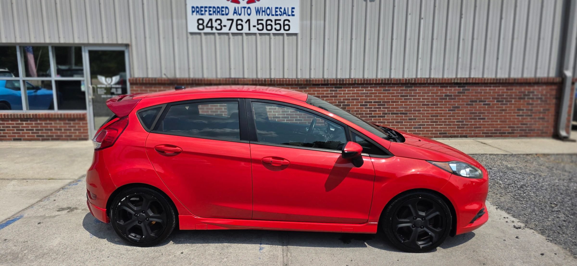 Used 2014 Ford Fiesta ST FWD image 4