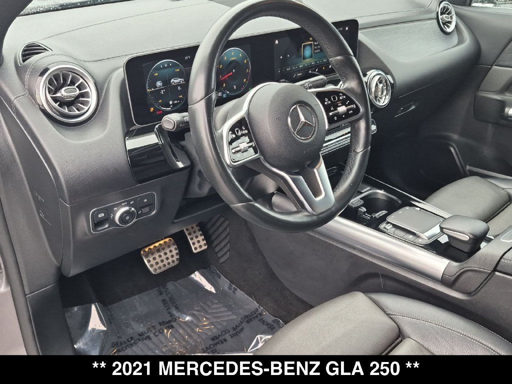 Certified 2021 Mercedes-Benz GLA 250 4MATIC image 2