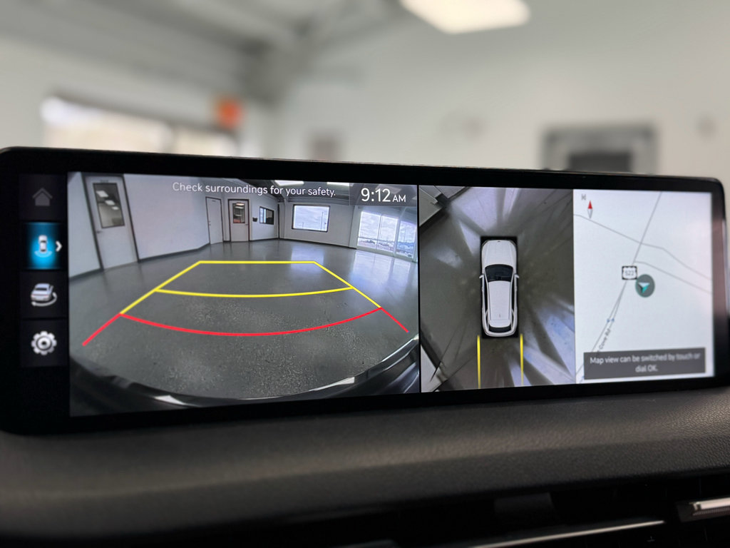 Used 2022 Genesis GV70 2.5T w/ Advanced Package image 28