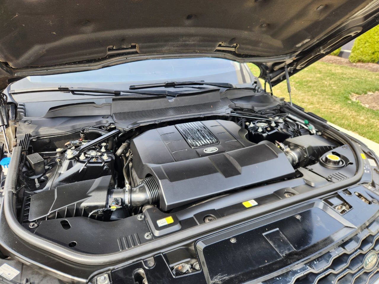 Used 2019 Land Rover Range Rover Sport HSE image 18