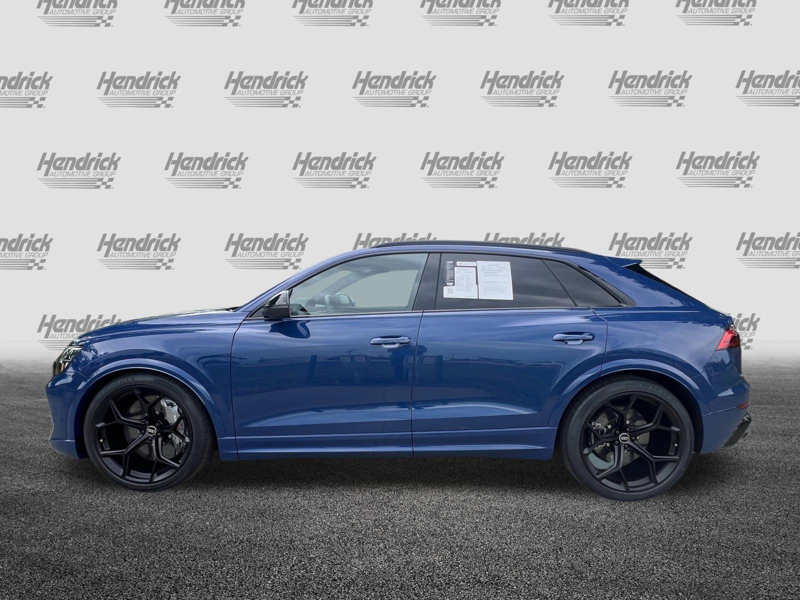 Certified 2025 Audi RS Q8 performance AWD/4WD image 6