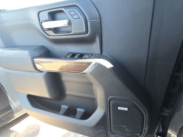 Used 2020 Chevrolet Silverado 1500 RST image 9