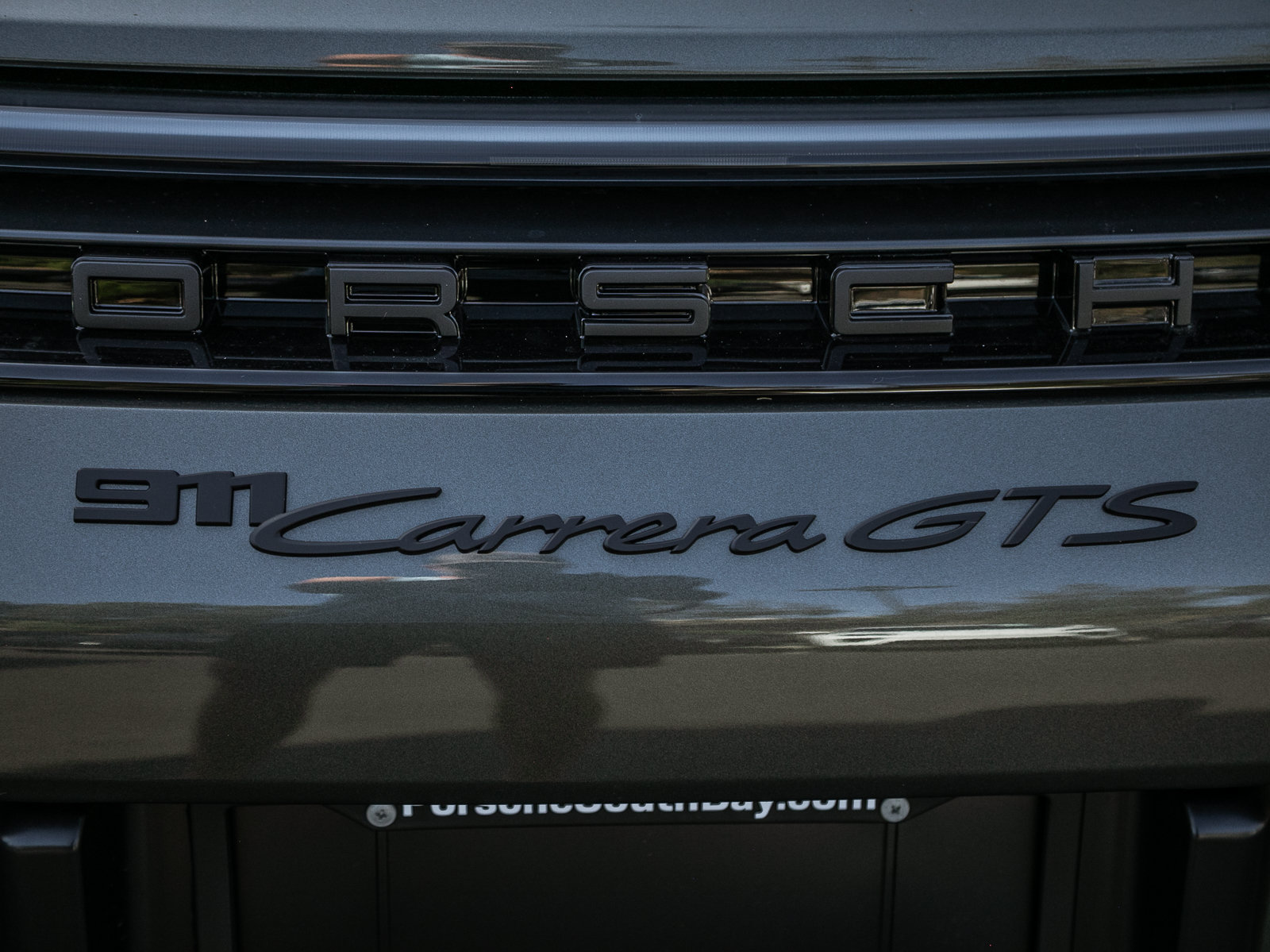 Certified 2023 Porsche Cayenne Platinum Edition AWD/4WD image 35
