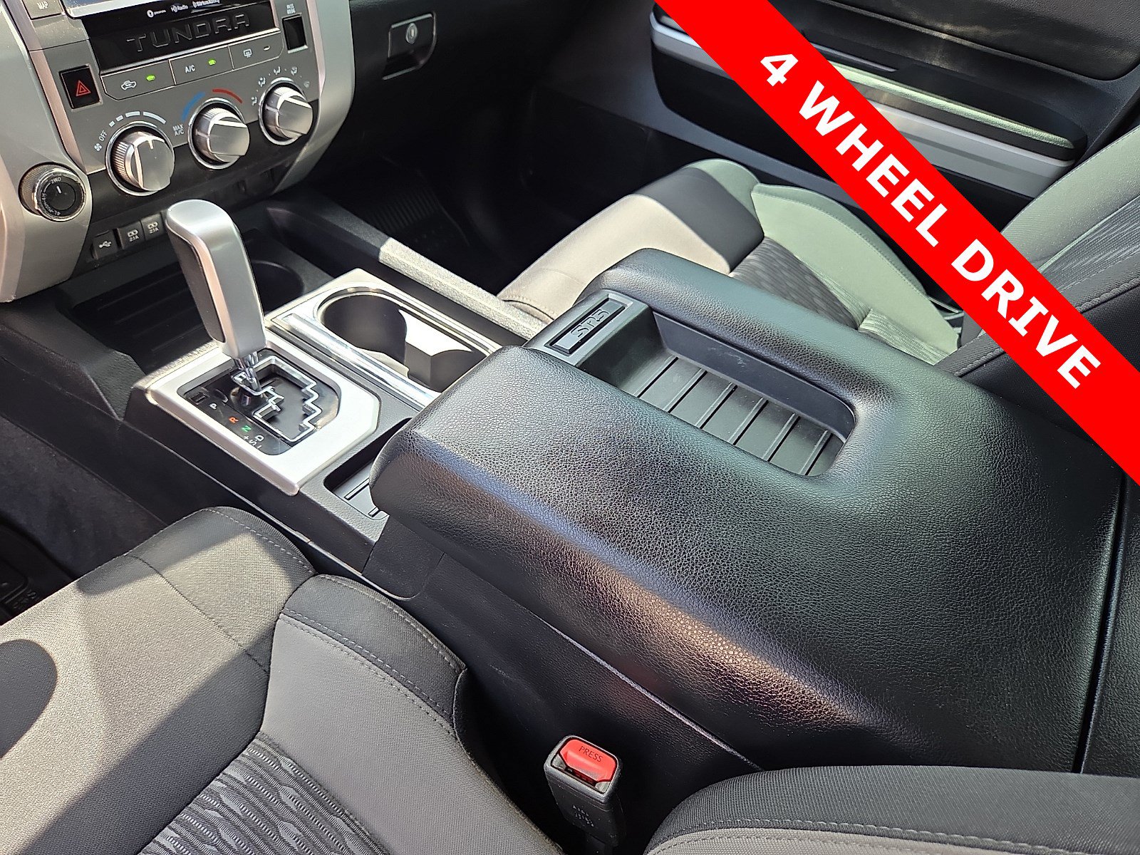 Used 2020 Toyota Tundra SR5 w/ SR5 Upgrade Package AWD/4WD image 25