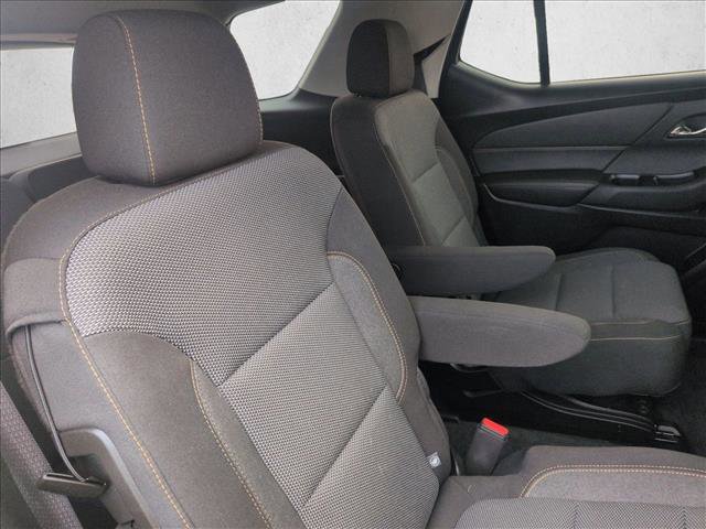 Used 2020 Chevrolet Traverse LT image 21