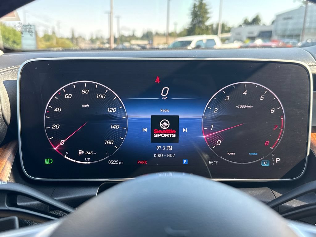 Used 2024 Mercedes-Benz GLC 300 4MATIC image 18