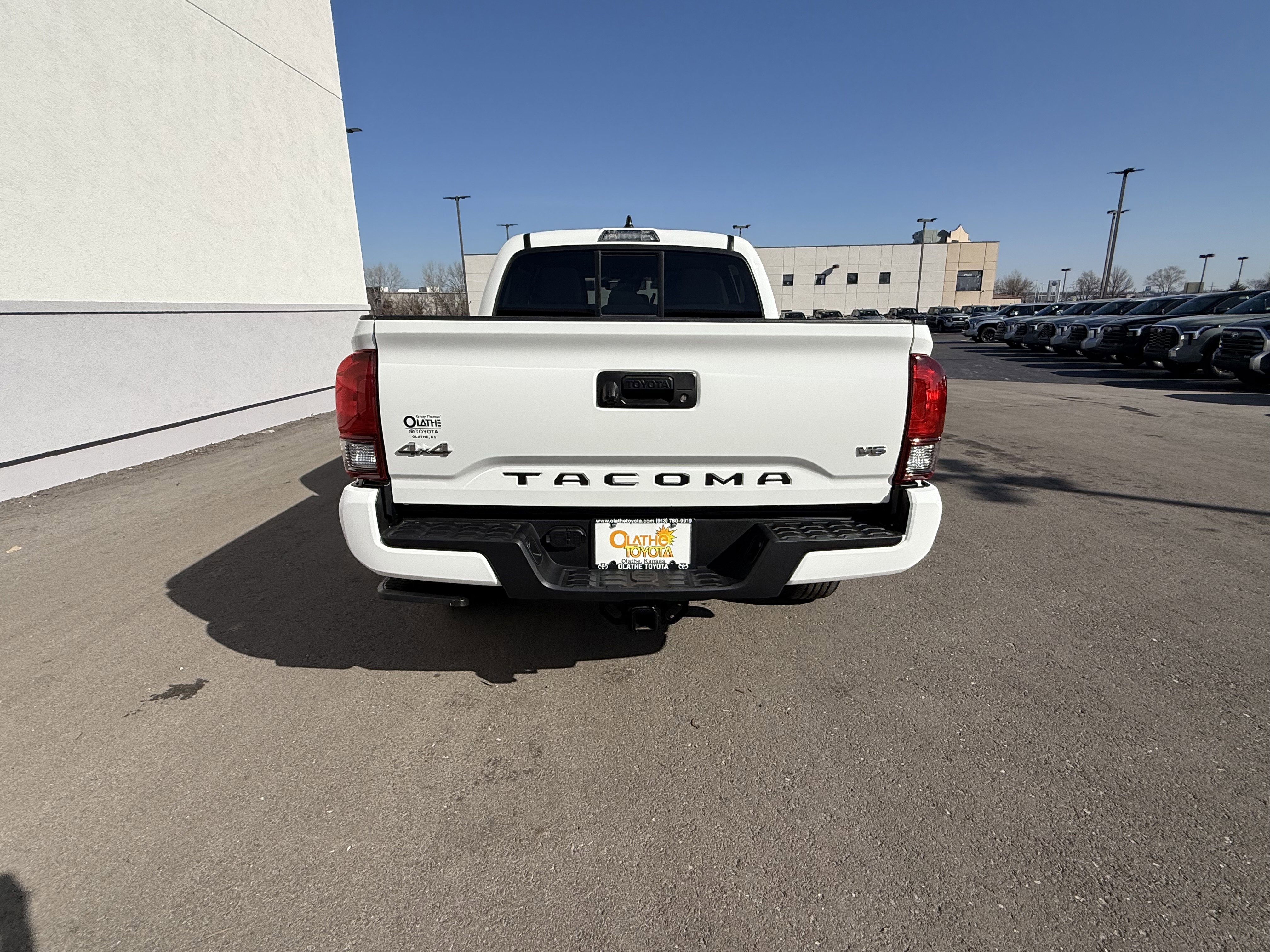 Certified 2023 Toyota Tacoma SR image 4