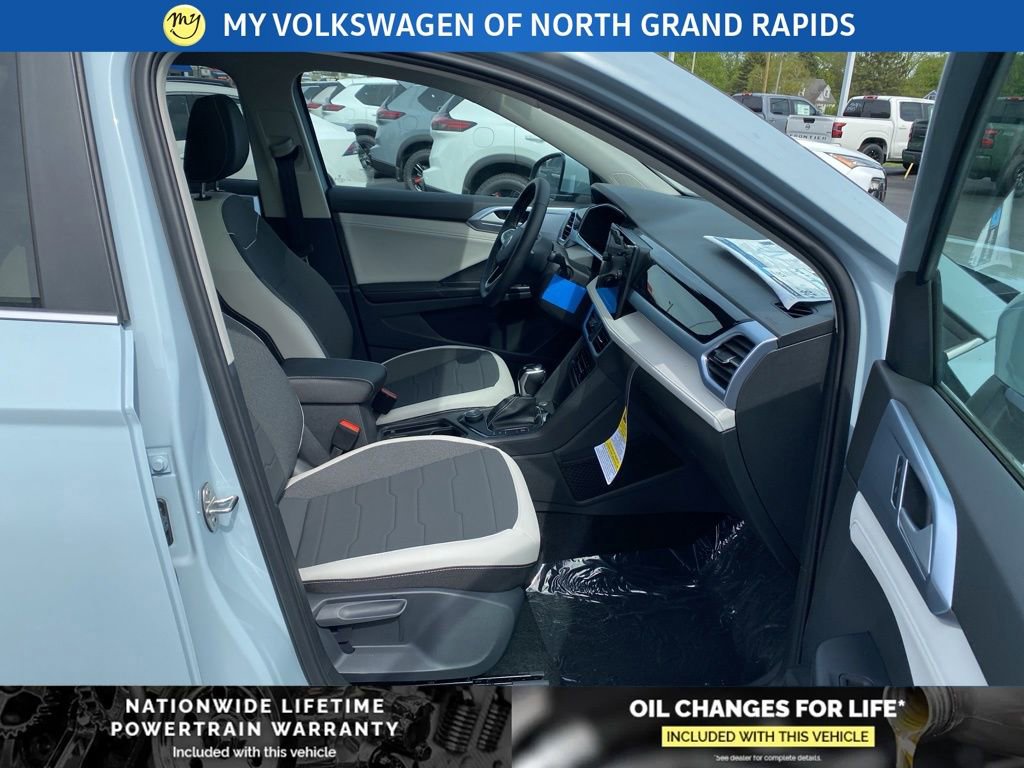 New 2026 Volkswagen Taos SE AWD/4WD image 26