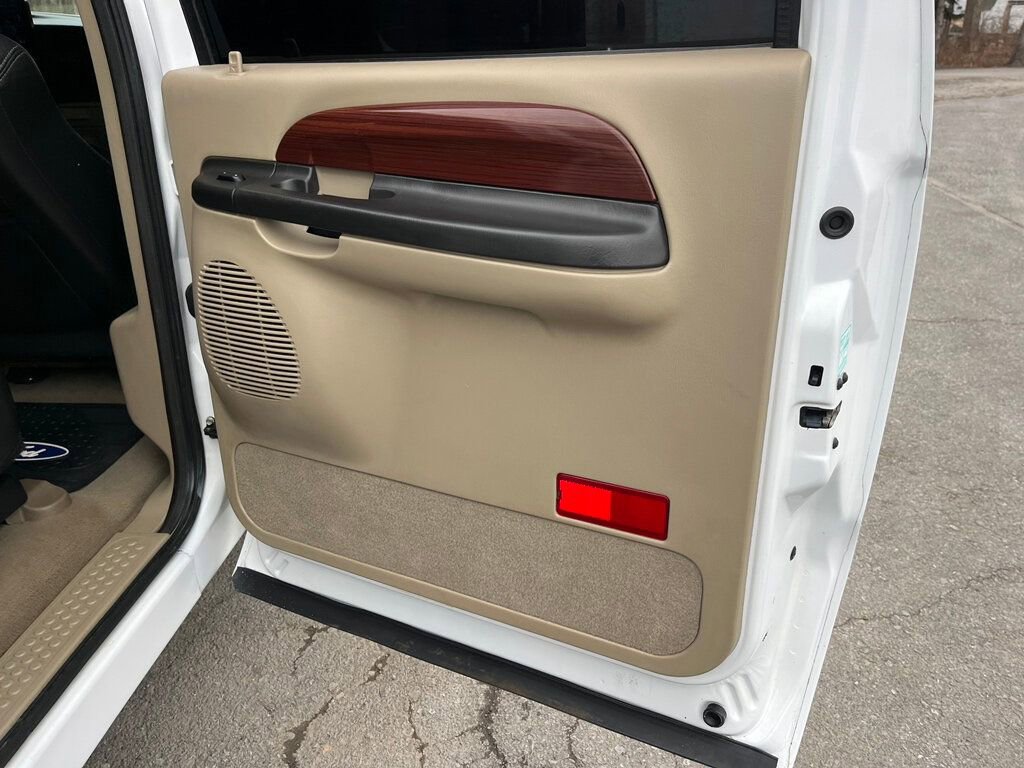 Used 2005 Ford Excursion Eddie Bauer image 44