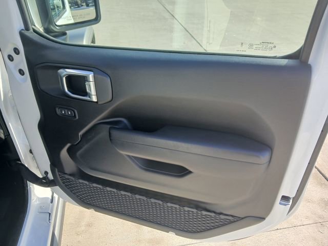 Used 2024 Jeep Gladiator Mojave image 16