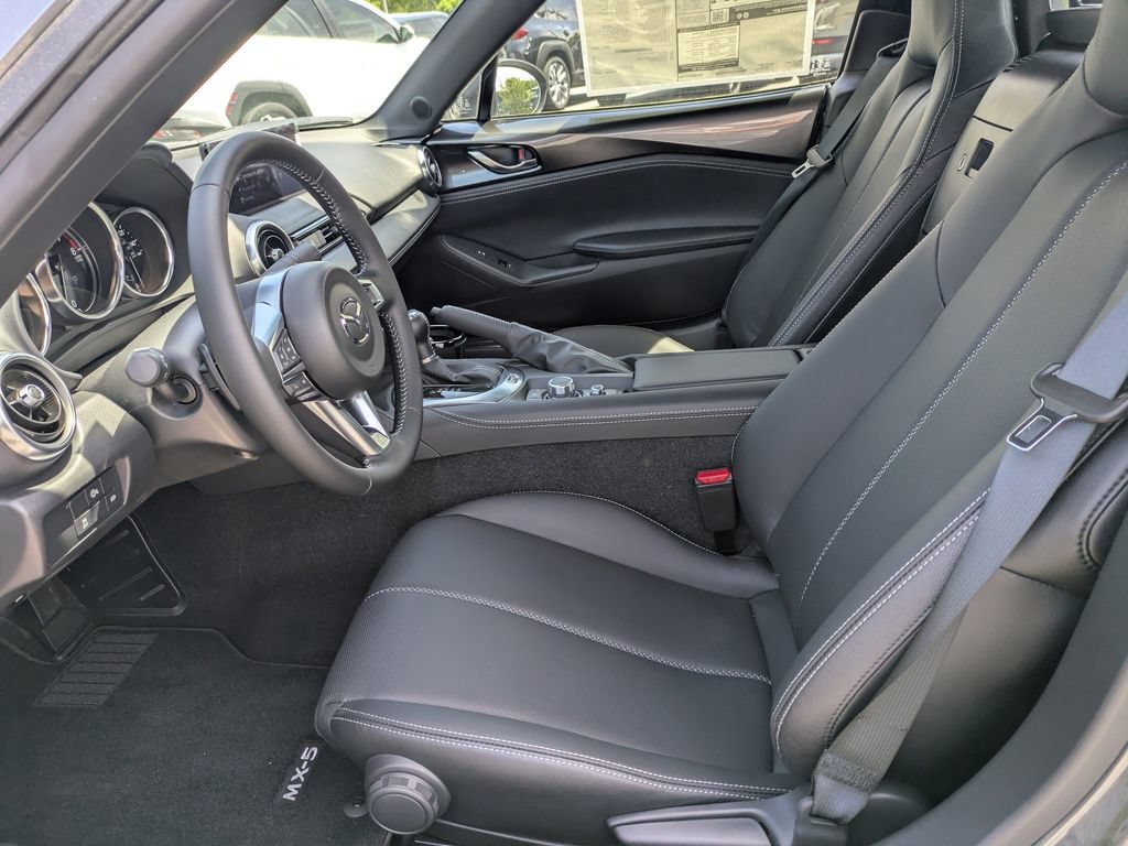 New 2026 MAZDA MX-5 Miata RF Grand Touring RWD image 18