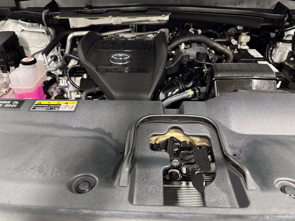 Used 2026 Toyota Grand Highlander AWD image 71