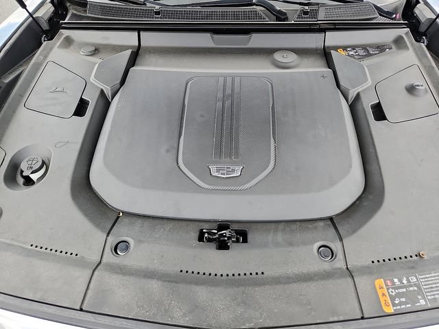Certified 2024 Cadillac Lyriq Luxury w/ LPO, Floor Liner Package RWD image 29
