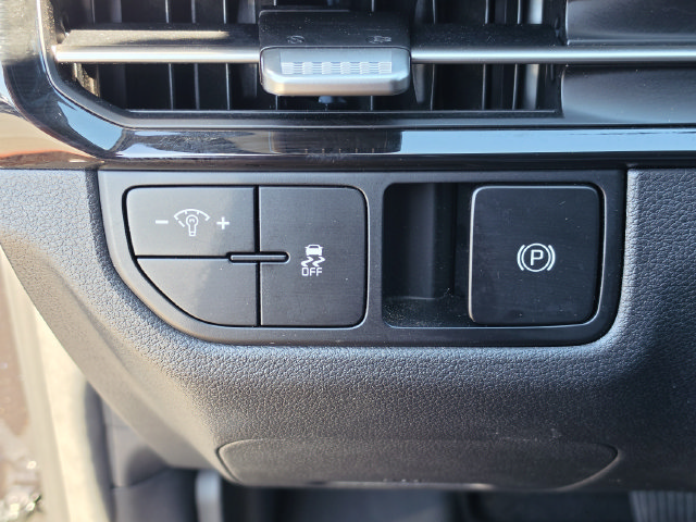 Used 2026 Kia Sportage LX w/ LX Convenience Package FWD image 35