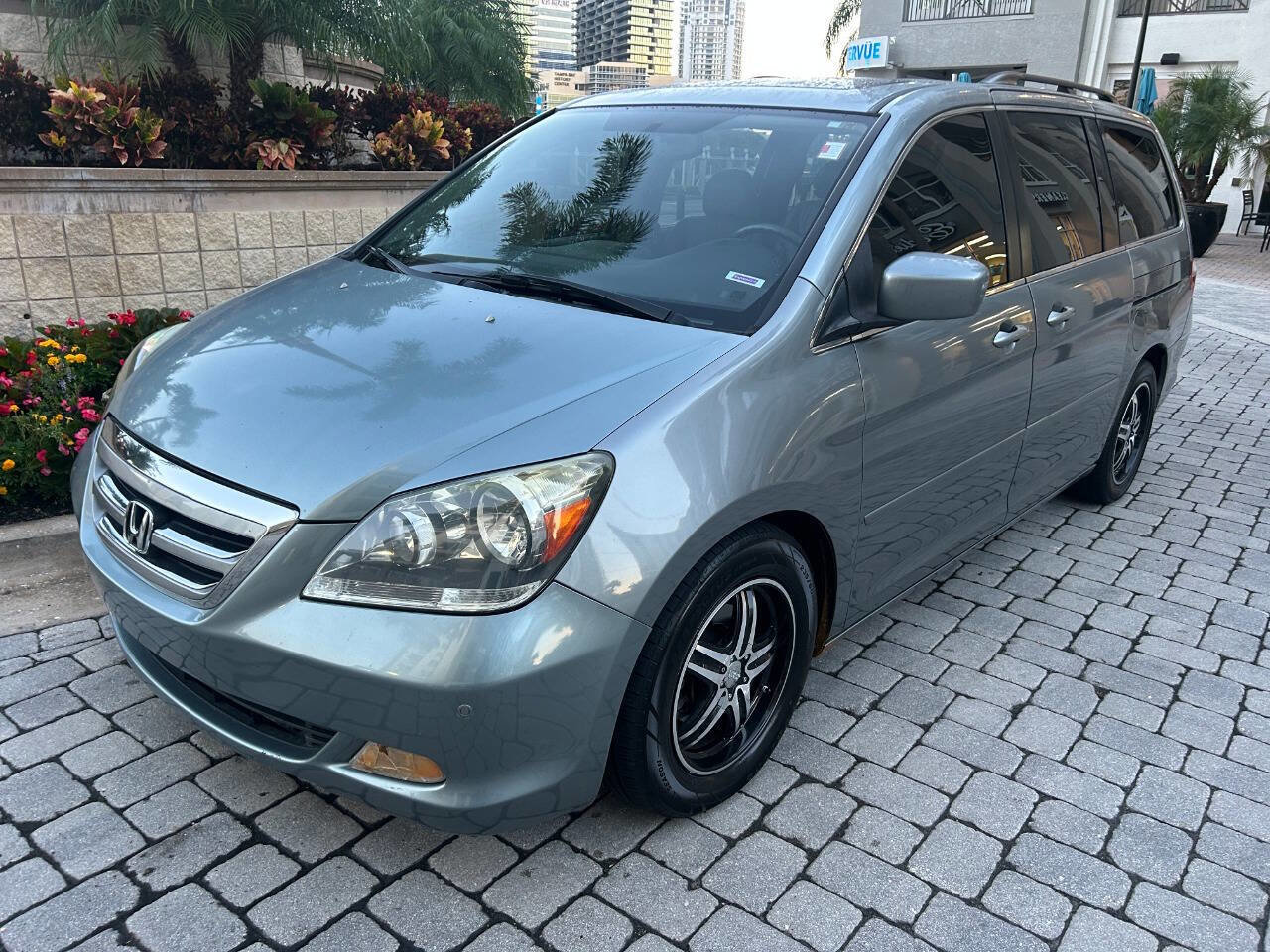 Used 2006 Honda Odyssey Touring image 3
